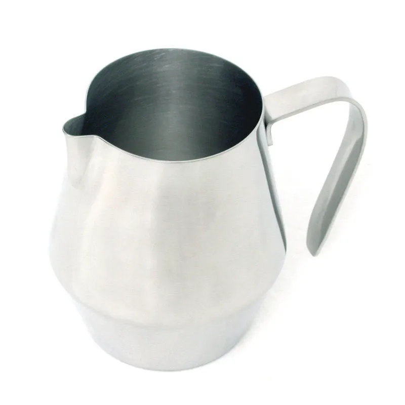 20oz. Tapered Espresso Milk Steaming Pitcher